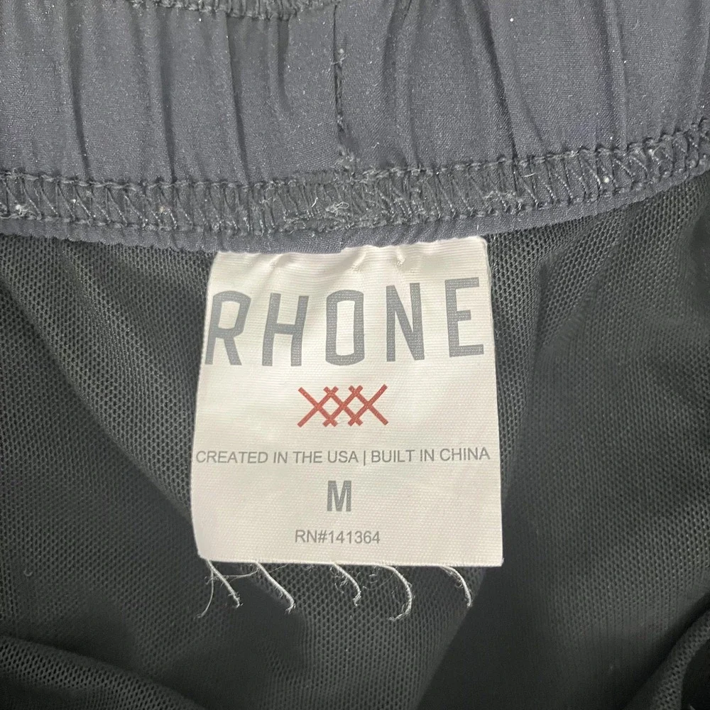 Rhone Shorts Mens Medium Black Mesh Nylon Stretch Swim Trunks Lined Quick Dry